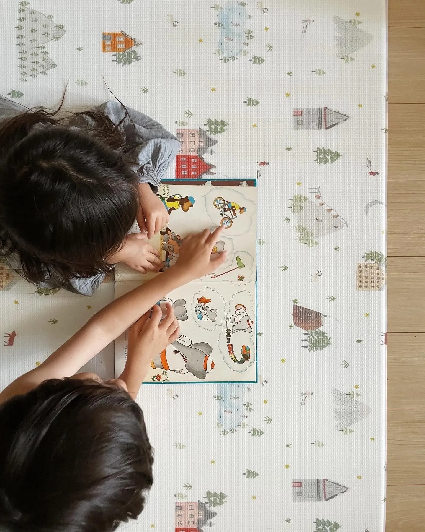 Boccaccini Meadows X Little Bot Baby Play Mat (Ofie Mat, Wonderland)